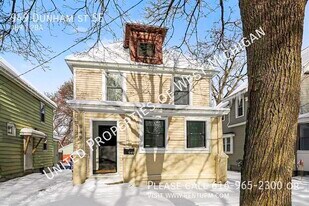 949 Dunham St SE in Grand Rapids, MI - Building Photo