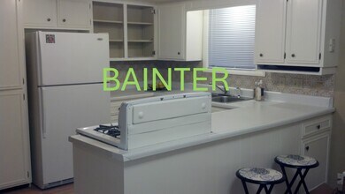 2303 W Bainter Ln in Peoria, IL - Building Photo - Building Photo