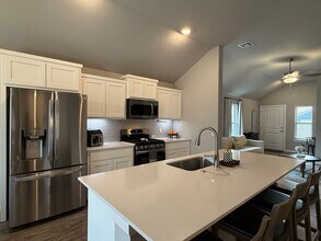 4612 Prominence Dr in Oklahoma City, OK - Building Photo - Building Photo
