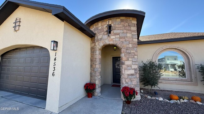 14536 Randall Cunningham in El Paso, TX - Building Photo - Building Photo