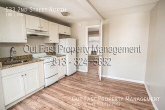 533 2nd St N in St. Petersburg, FL - Building Photo - Building Photo