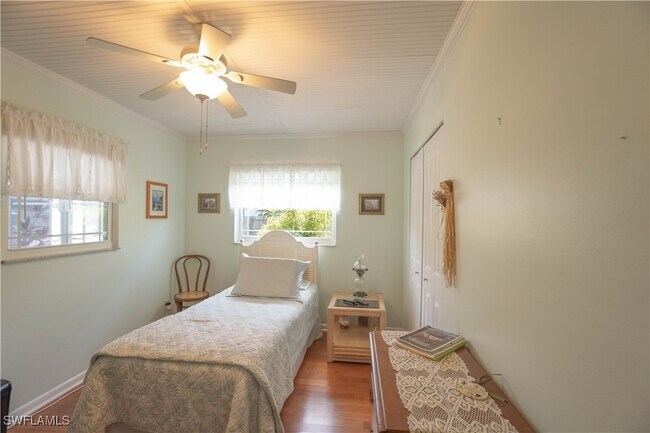 property at 736 104th Ave N