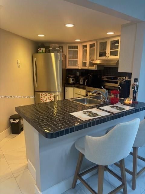 property at 9425 Fontainebleau Blvd