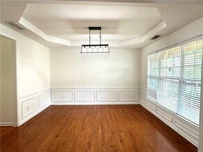 365 Friars Head Dr NE in Suwanee, GA - Building Photo - Building Photo