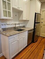 19 Shepard St, Unit 3 in Cambridge, MA - Building Photo - Building Photo