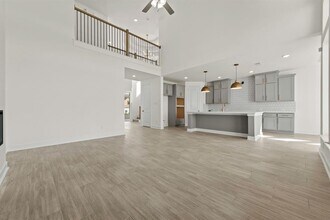 2722 Sweet Honey Ln in Fulshear, TX - Building Photo - Building Photo