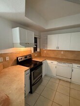 687 SW 7th St in Florida City, FL - Building Photo - Building Photo