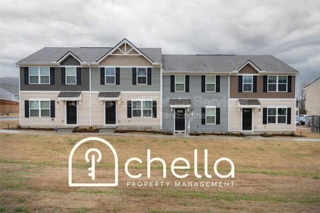 property at 2935 Winterberry Dr