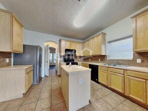 19715 N Vlg of Bridgestone Ln in Spring, TX - Building Photo - Building Photo