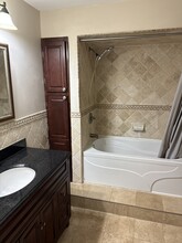 202 Gwendolyn St in Pickering, ON - Building Photo - Building Photo