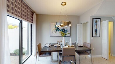 28667 SW 132nd Ct in Homestead, FL - Foto de edificio - Building Photo