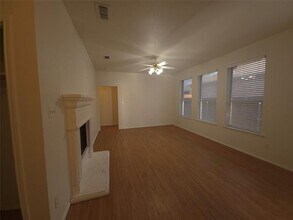 6405 Freshwater Ln in Fort Worth, TX - Building Photo - Building Photo