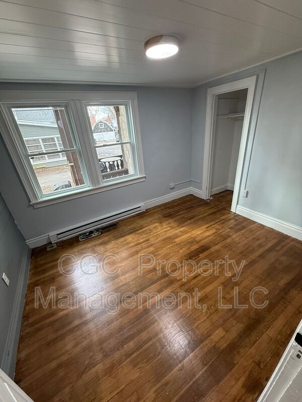 32-34-34 Clinton Ave in Cortland, NY - Building Photo - Building Photo