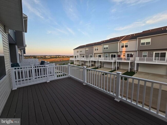 property at 1356 Red Clover Ln