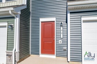 44 Sophie Kathryn Dr in Barboursville, VA - Building Photo - Building Photo