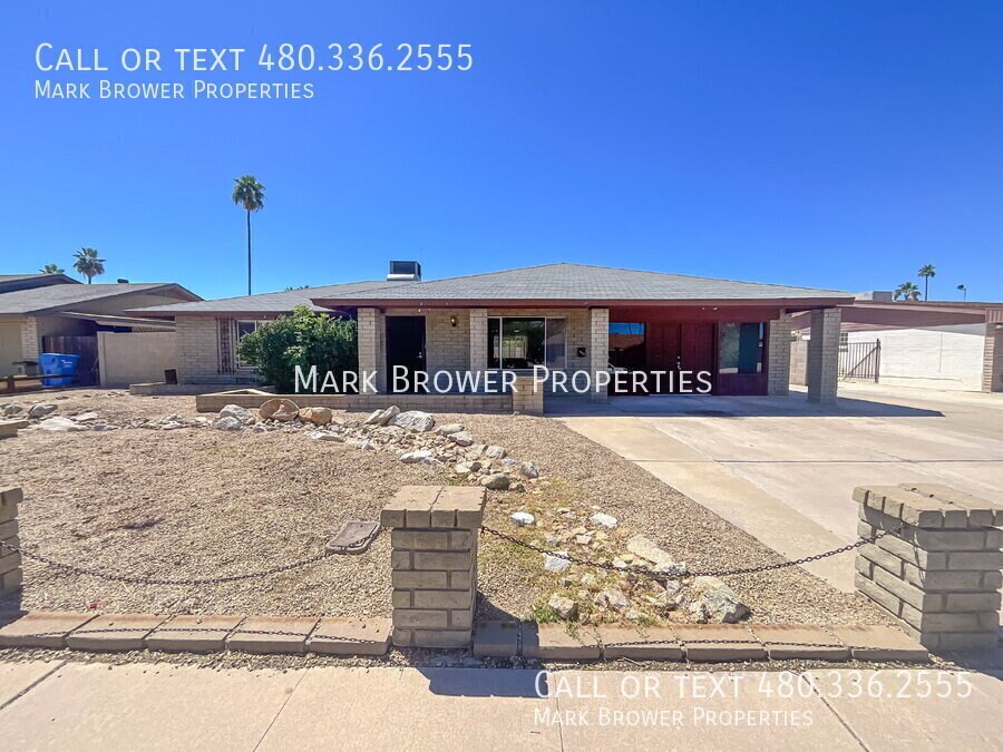 4025 W Carol Ave in Phoenix, AZ - Building Photo