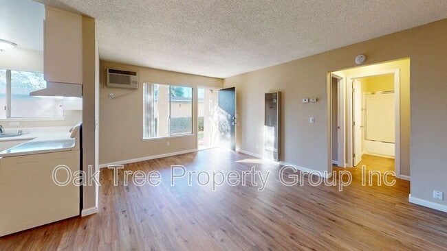 property at 1045 Catalina Dr