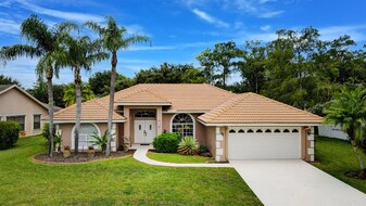 1840 Hollyhock Rd in Wellington, FL - Building Photo