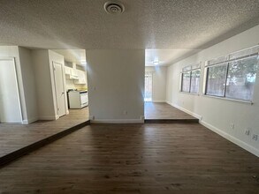 1701 Ortega Dr in Modesto, CA - Building Photo - Building Photo