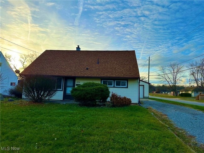 property at 294 N Edgehill Ave