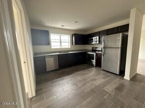 1311 Broadway in Rensselaer, NY - Building Photo - Building Photo