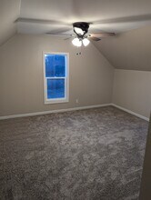 1300 5th St SE, Unit 2 in Waseca, MN - Building Photo - Building Photo