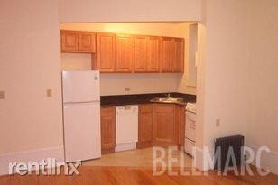 1665 York Ave in New York, NY - Building Photo - Building Photo