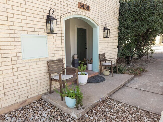 3438 Willowrun Dr in Austin, TX - Building Photo - Building Photo