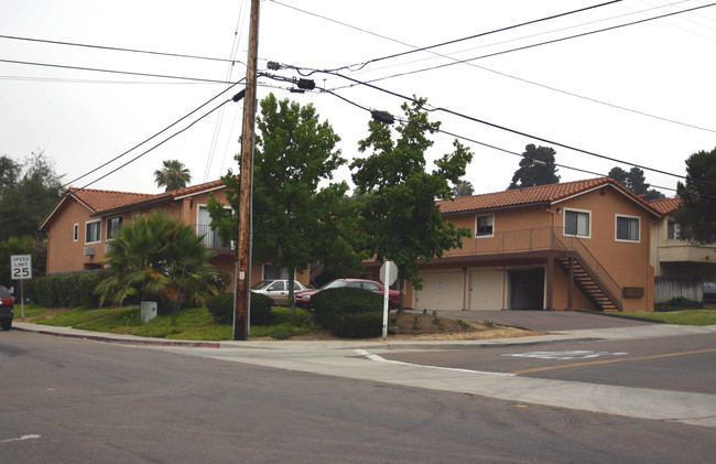 10002 San Juan St in Spring Valley, CA - Building Photo - Building Photo