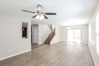 3345 E Loma Vista St in Gilbert, AZ - Foto de edificio - Building Photo