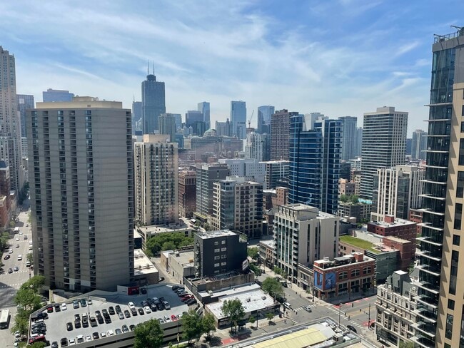 property at 217 W Huron St