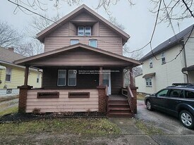 659 East Ave in Akron, OH - Building Photo