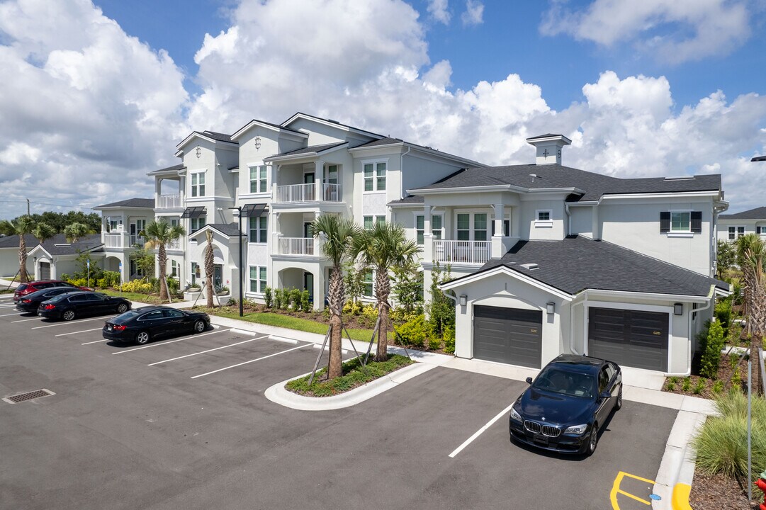 The Napier in Daytona Beach, FL - Building Photo