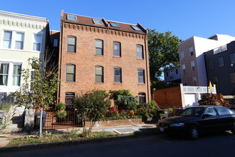 1372-1382 K St SE in Washington, DC - Building Photo - Building Photo