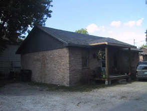 9816 Fulton St in Houston, TX - Building Photo - Building Photo