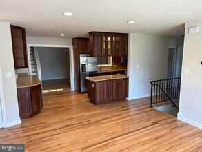 5426 Enid Pl in Alexandria, VA - Building Photo - Building Photo