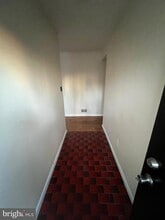 8102 Carey Branch Dr in Fort Washington, MD - Foto de edificio - Building Photo