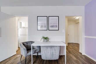 105 W 39th St in Baltimore, MD - Building Photo - Building Photo