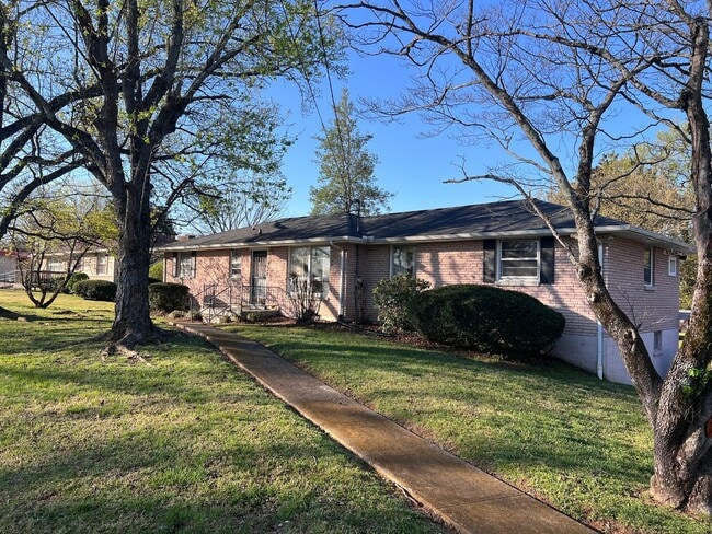 property at 728 Robert Burns Dr