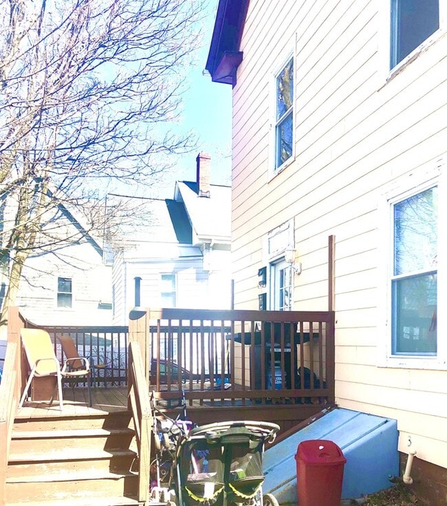 9 Laurel St in Lynn, MA - Building Photo - Building Photo