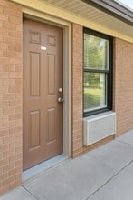 Metro Lodge in Marietta, GA - Foto de edificio - Building Photo