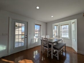 130 River Dr in Quinte West, ON - Building Photo - Building Photo