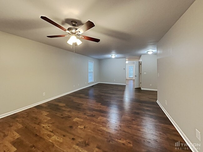 703 Maple Ct in Columbia, TN - Building Photo - Building Photo