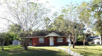 503 Emery St in Inverness, FL - Building Photo