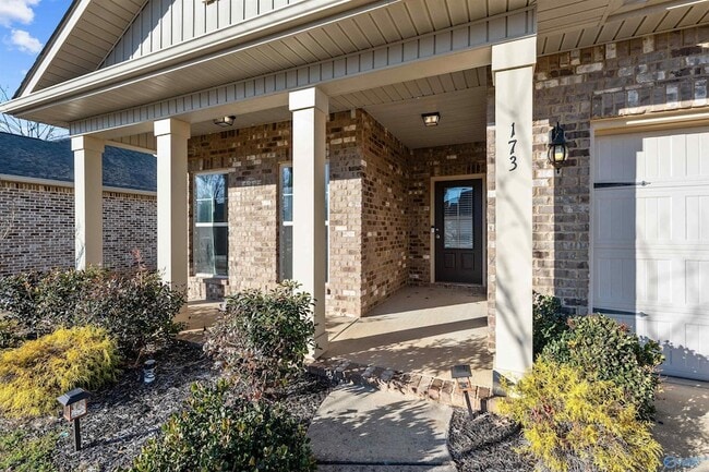 173 Heritage Brook Dr in Madison, AL - Foto de edificio - Building Photo