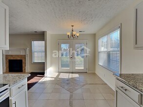 651 Crescent Rd in Murfreesboro, TN - Building Photo - Building Photo