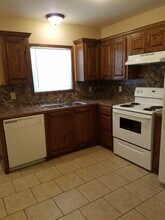 301 E Elizabeth St, Unit #7 in Sulphur, LA - Building Photo - Building Photo