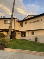 Tradewinds Apartments in Covina, CA - Building Photo