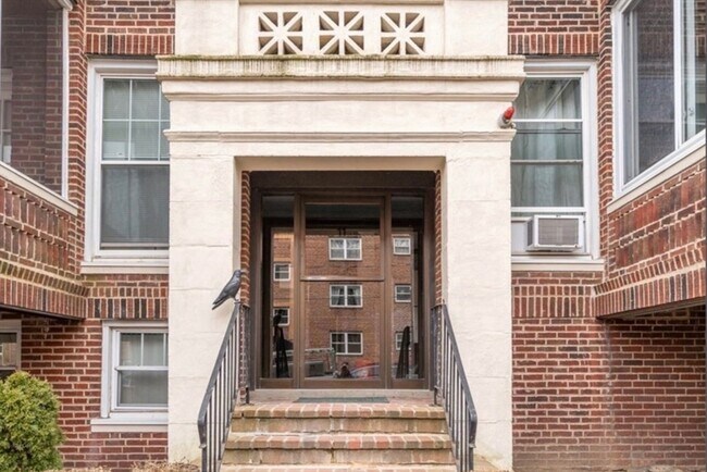 property at 11 Vinal St