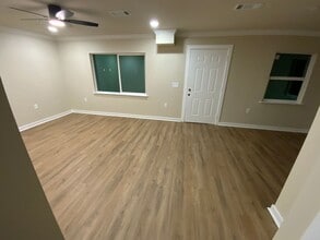 1812 Sanford Dr in Little Rock, AR - Building Photo - Building Photo